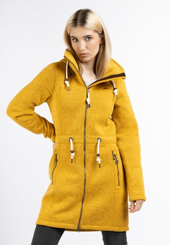 Manteau en tricot Schmuddelwedda en jaune : devant