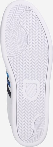 Baskets basses 'Court Tiebreak' K-SWISS en blanc