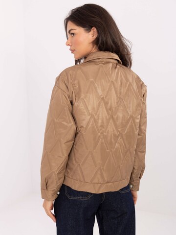 madnezzmilano Übergangsjacke in Beige