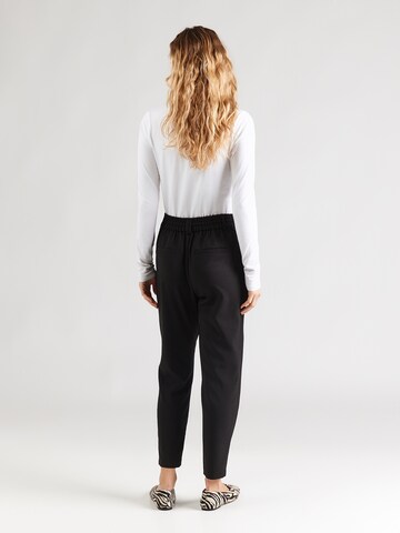 ONLY Szabványos Élére vasalt nadrágok 'ONLJAZ' - fekete