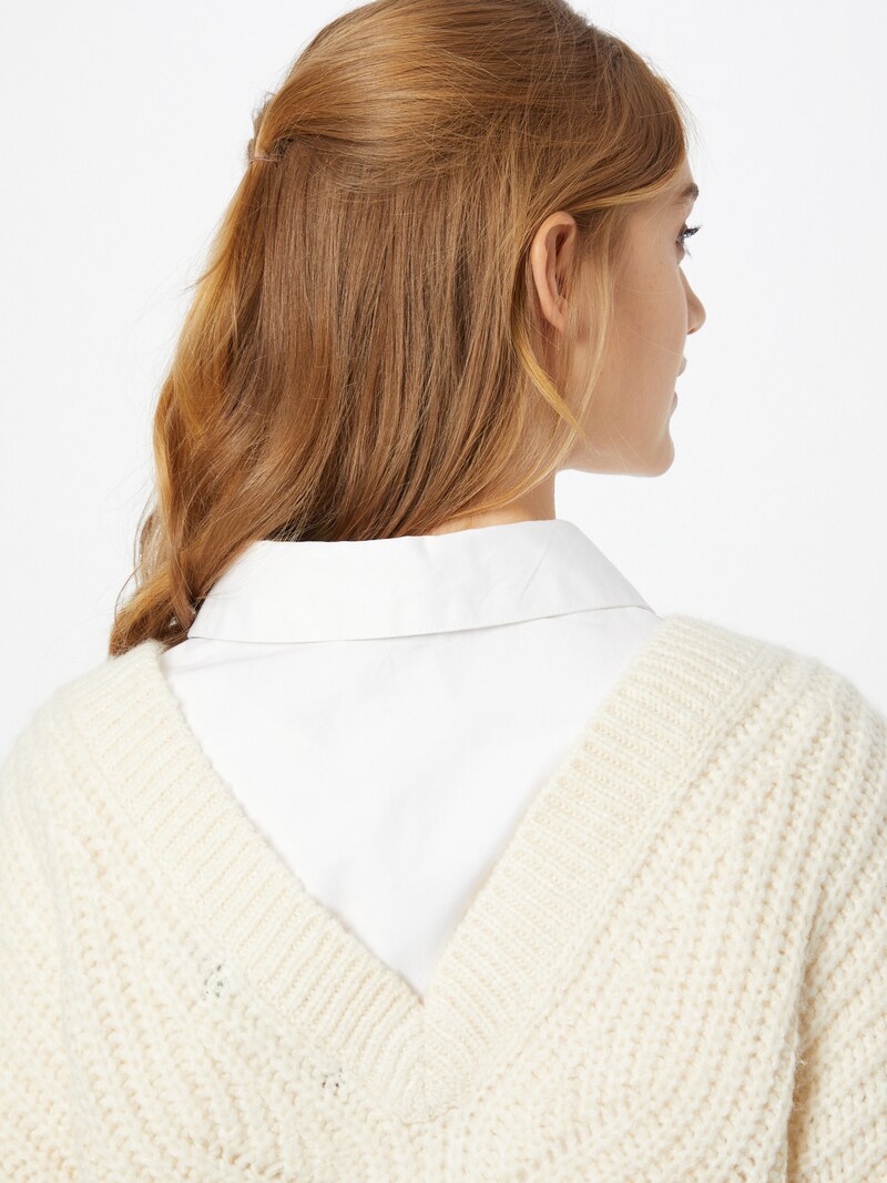Knitwear VERO MODA Fine-knit sweaters Cream