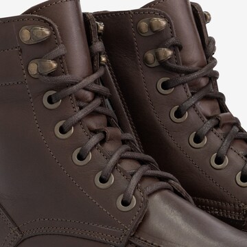 Bottes à lacets 'Haugesund' Travelin en marron