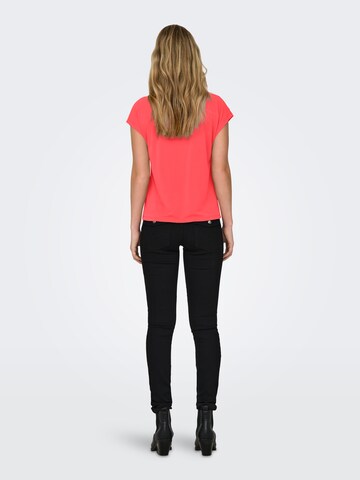 T-shirt 'ONLFree' ONLY en rouge