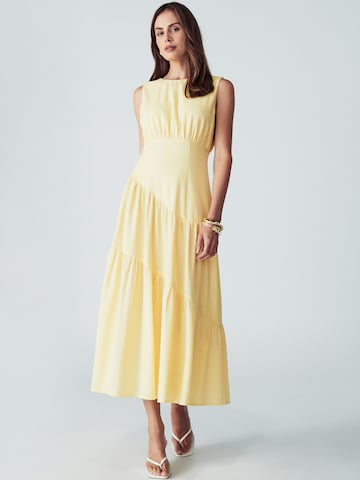 Willa Dress 'Lost' in Yellow: front