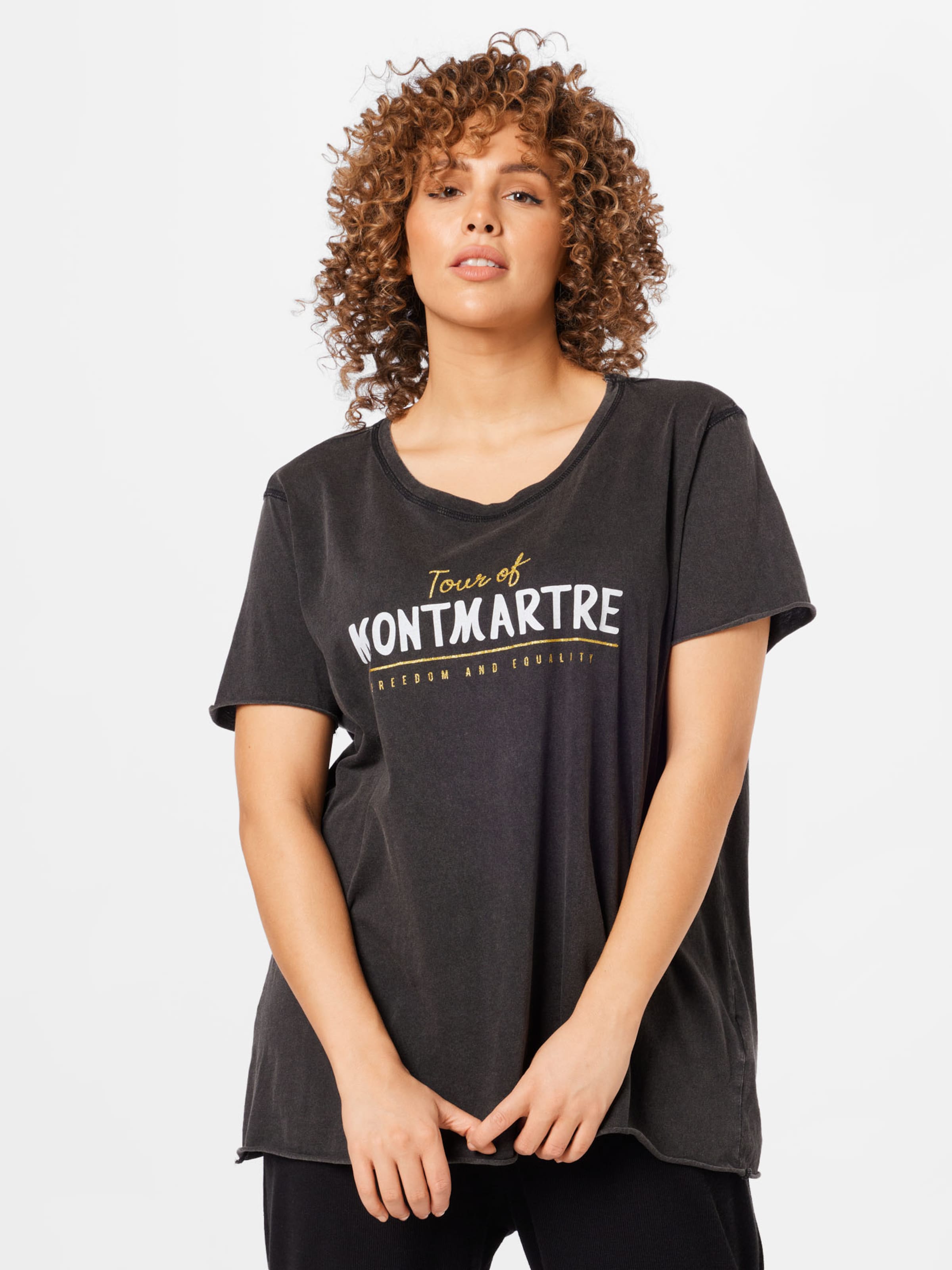 Frauen Shirts & Tops ONLY Carmakoma Shirt in Schwarz - LW62456