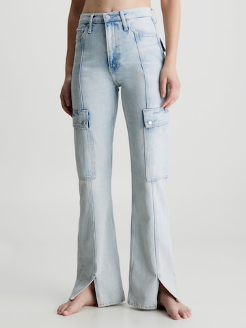 Calvin Klein Jeans - Bootcut Calças de ganga cargo em azul: frente