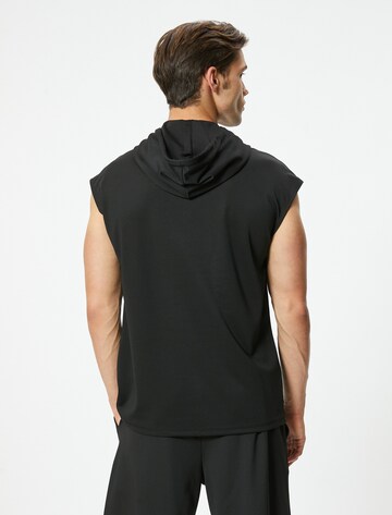 Koton T-Shirt in Schwarz