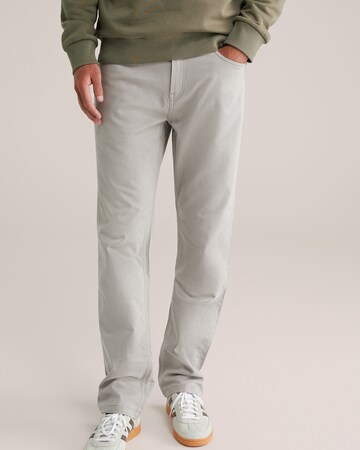 WE Fashion - regular Vaquero en gris: frente