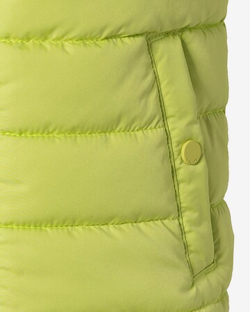 s.Oliver Vest in Green