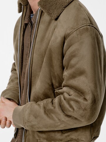 Pull&BearPrijelazna jakna - zelena boja