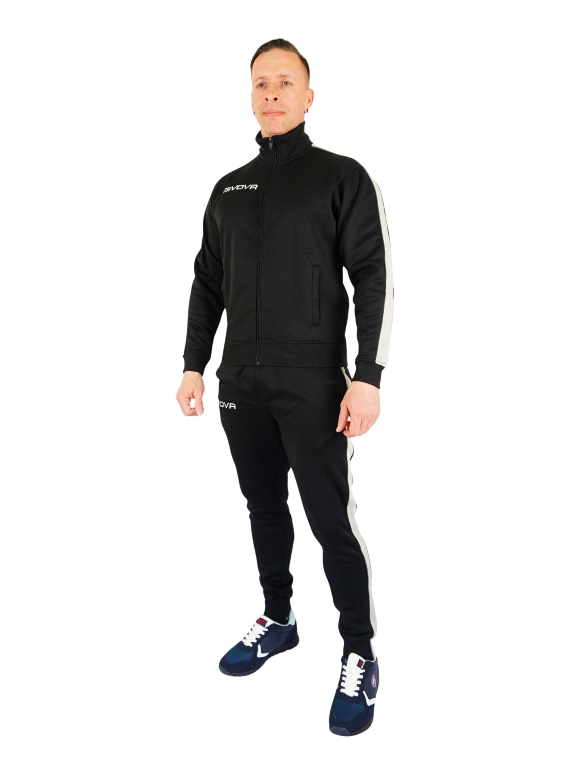 Givova Sweat suit in Black: front