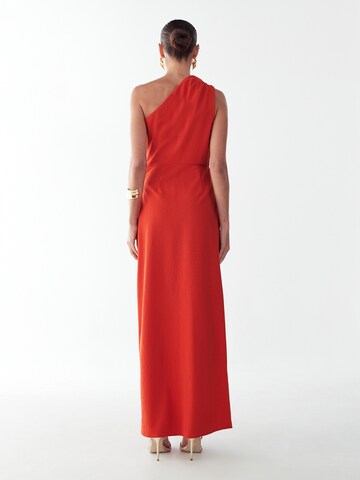 BWLDRVečernja haljina 'Robin' - crvena boja: stražnji dio