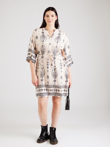 Rochie 'CARDANIL' de la ONLY Carmakoma pe bej: față