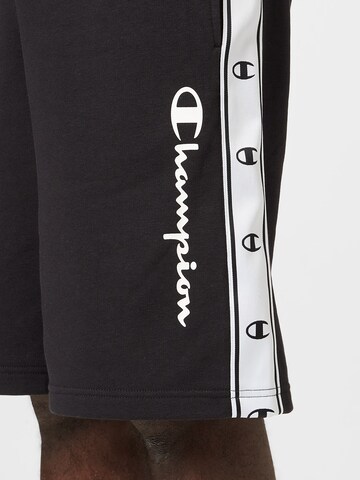 Loosefit Pantaloni di Champion Authentic Athletic Apparel in nero