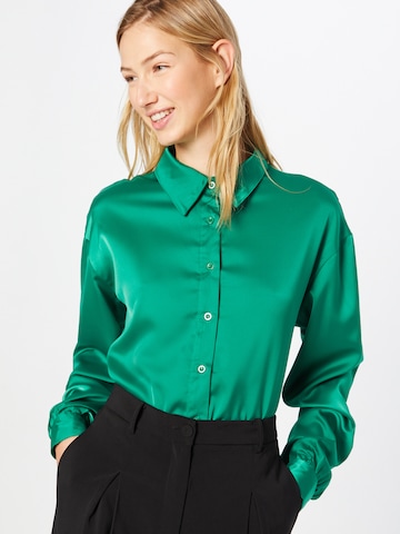 In The Style Blouse 'NAOMI GENES' in Green: front