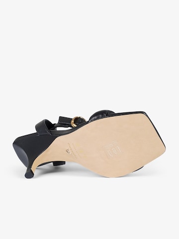 CARRANO Hochhackige Sandalen in Schwarz