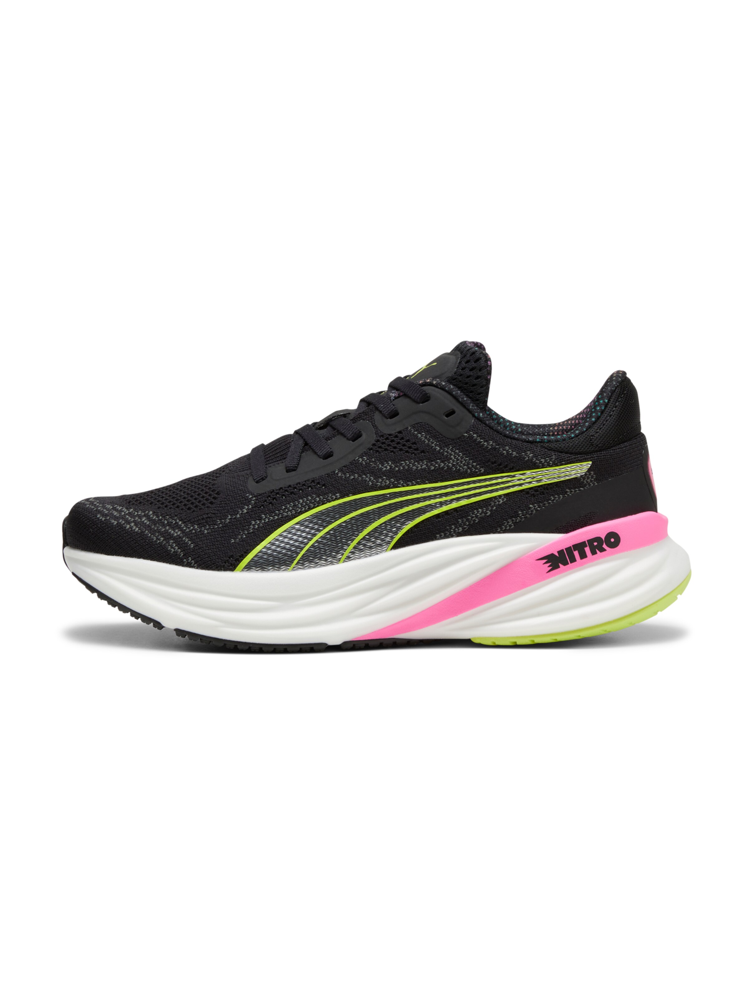 PUMA Loopschoen 'Magnify NITRO™ 2' in Zwart: voorkant
