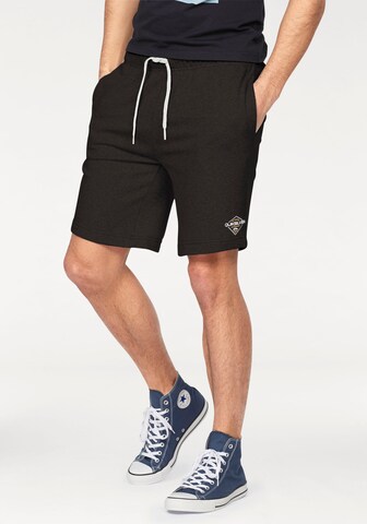 QUIKSILVER Regular Pants in Black: front
