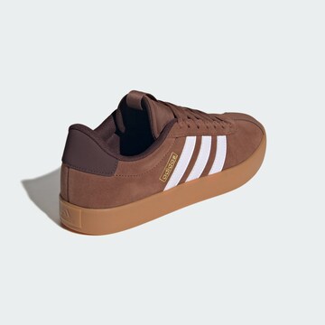 ADIDAS SPORTSWEAR Låg sneaker 'VL Court 3.0' i brun
