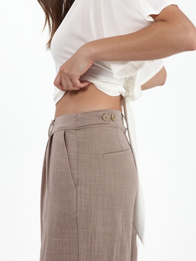 Hiccup Trousers in 34 in Brown, Item view