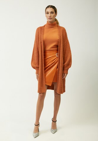 Influencer Rock in Orange