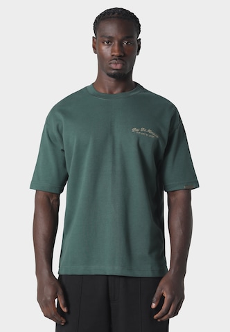 Pas De Monaco Shirt 'Atelier Mote' in Groen: voorkant