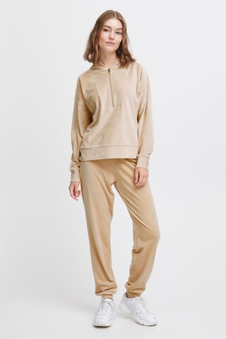 Oxmo Sweatsuit in Beige