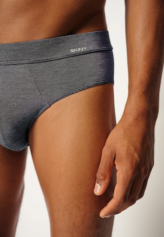 Slip Skiny en gris
