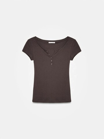 Dilvin T-Shirt in Grau: Vorderseite