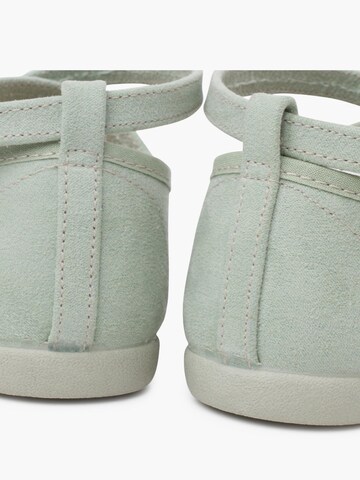 Ballerina di Pisamonas in verde