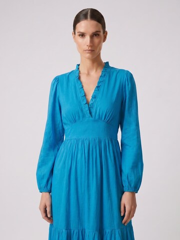 americandreams Jurk 'Umi' in Blauw