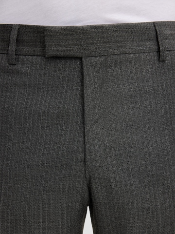 Coupe slim Pantalon à plis ' Melwin ' STRELLSON en gris