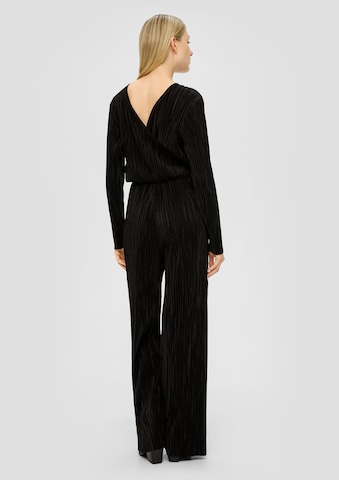 s.Oliver Jumpsuit in Schwarz