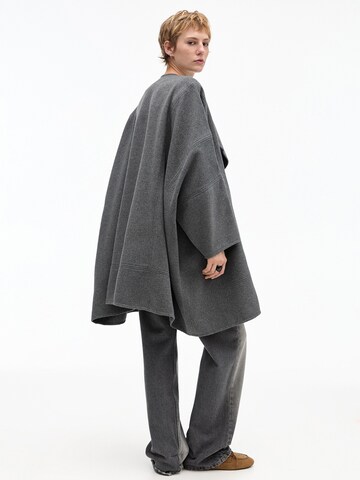 Cappotto di mezza stagione di Pull&Bear in grigio