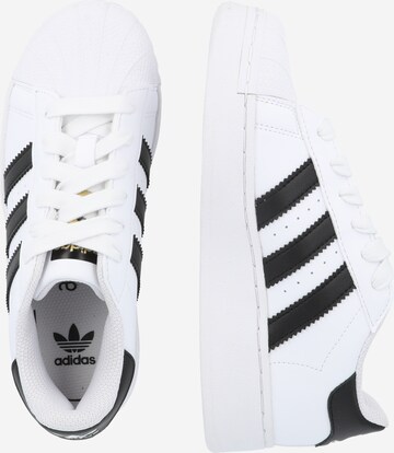 ADIDAS ORIGINALS Sneakers 'Superstar Xlg' i hvid