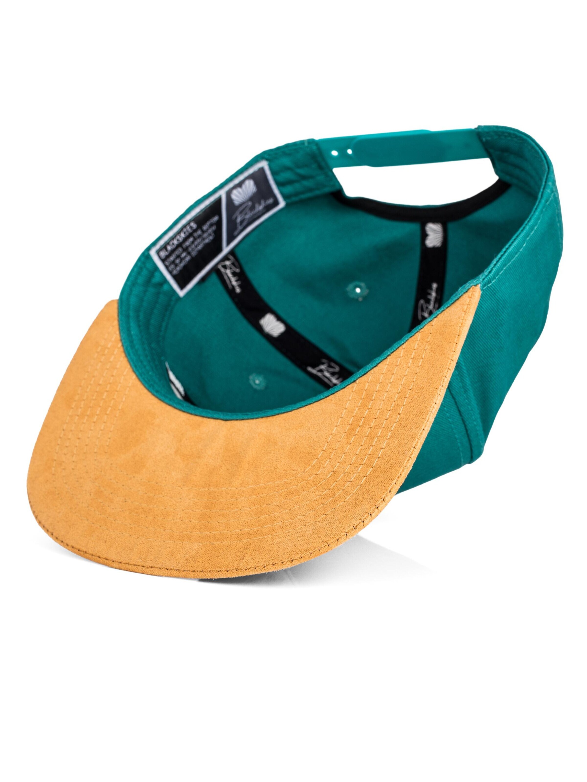 Blackskies Cap 'Essentials' in Blue