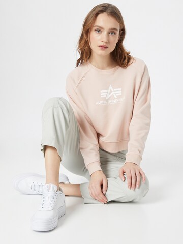 ALPHA INDUSTRIES Sweatshirt i oransje