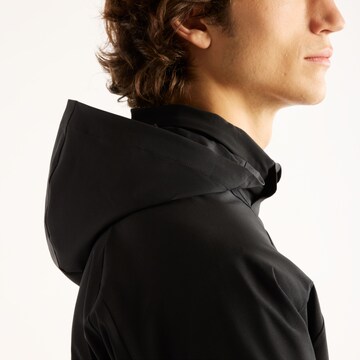 Giacca sportiva di new balance in nero