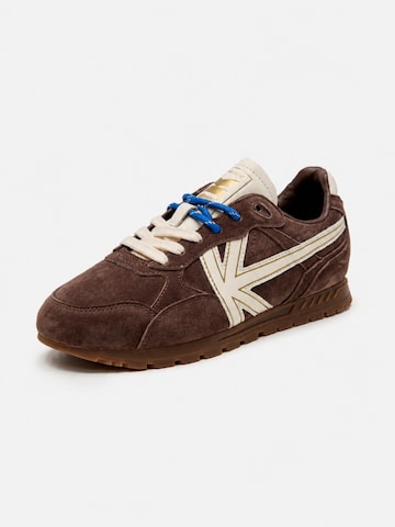 Baskets basses 'Seattle' Kaotiko en marron