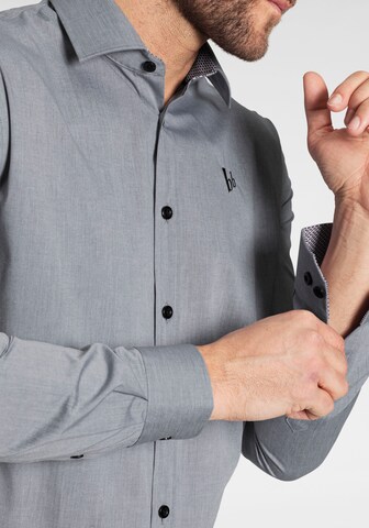 Bruno Banani Slim Fit Businesshemd in Grau