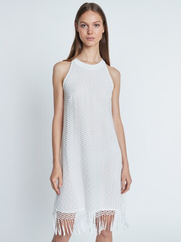 Ana Alcazar Evening dress 'Rajala' in White