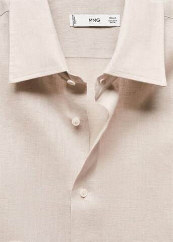 MANGO MAN Regular fit Button Up Shirt 'Parrot' in Beige