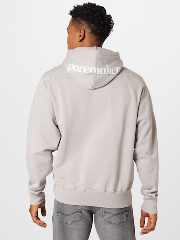 Pacemaker Sweatshirt 'PASICS' in Grau