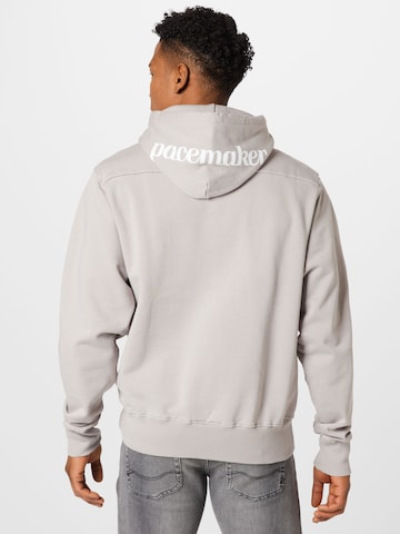 Pacemaker Sweatshirt 'PASICS' in Grijs