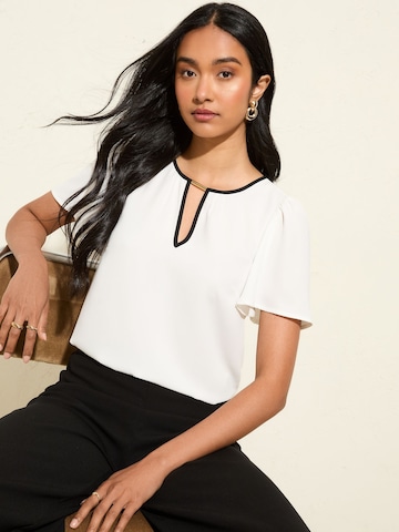 Friends Like These Blouse in Beige