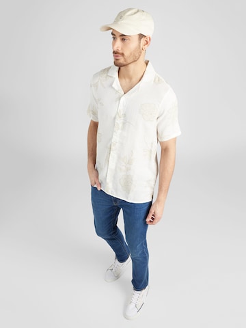 HOLLISTER - Regular Fit Camisa em branco