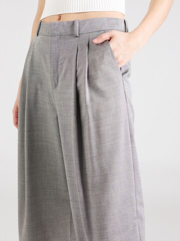 DRYKORN Loose fit Pleat-Front Pants 'INK' in Grey