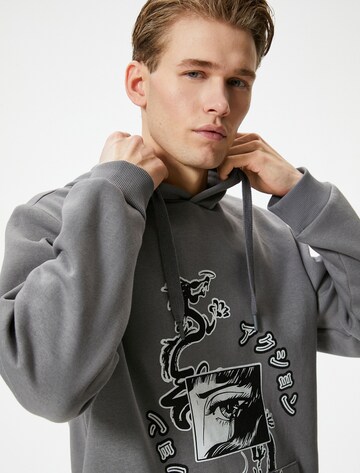 Koton Sweatshirt in Grau