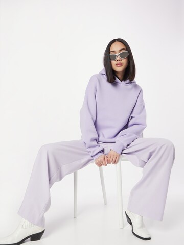 Gina Tricot Sweatshirt 'Pella' in Purple