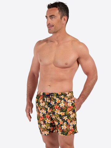 Shorts de bain ' Beach Boxer Etna ' HOM en beige : devant